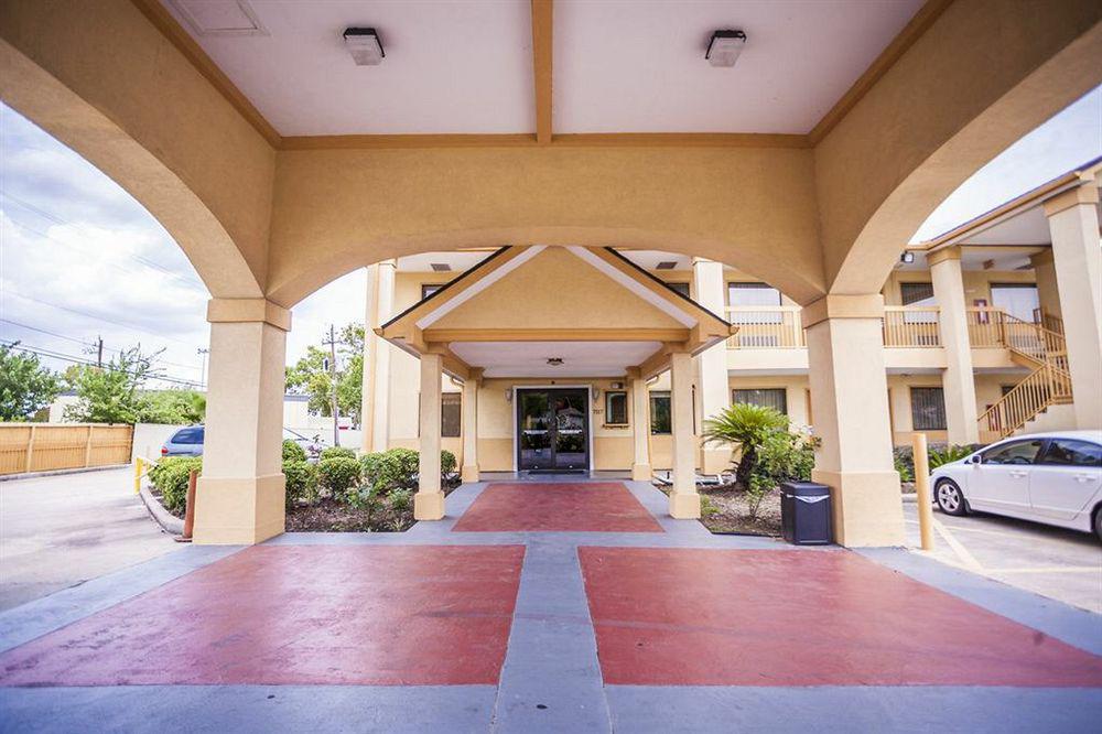 Downtowner Inn And Suites - Houston Exterior foto