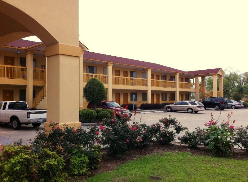 Downtowner Inn And Suites - Houston Exterior foto